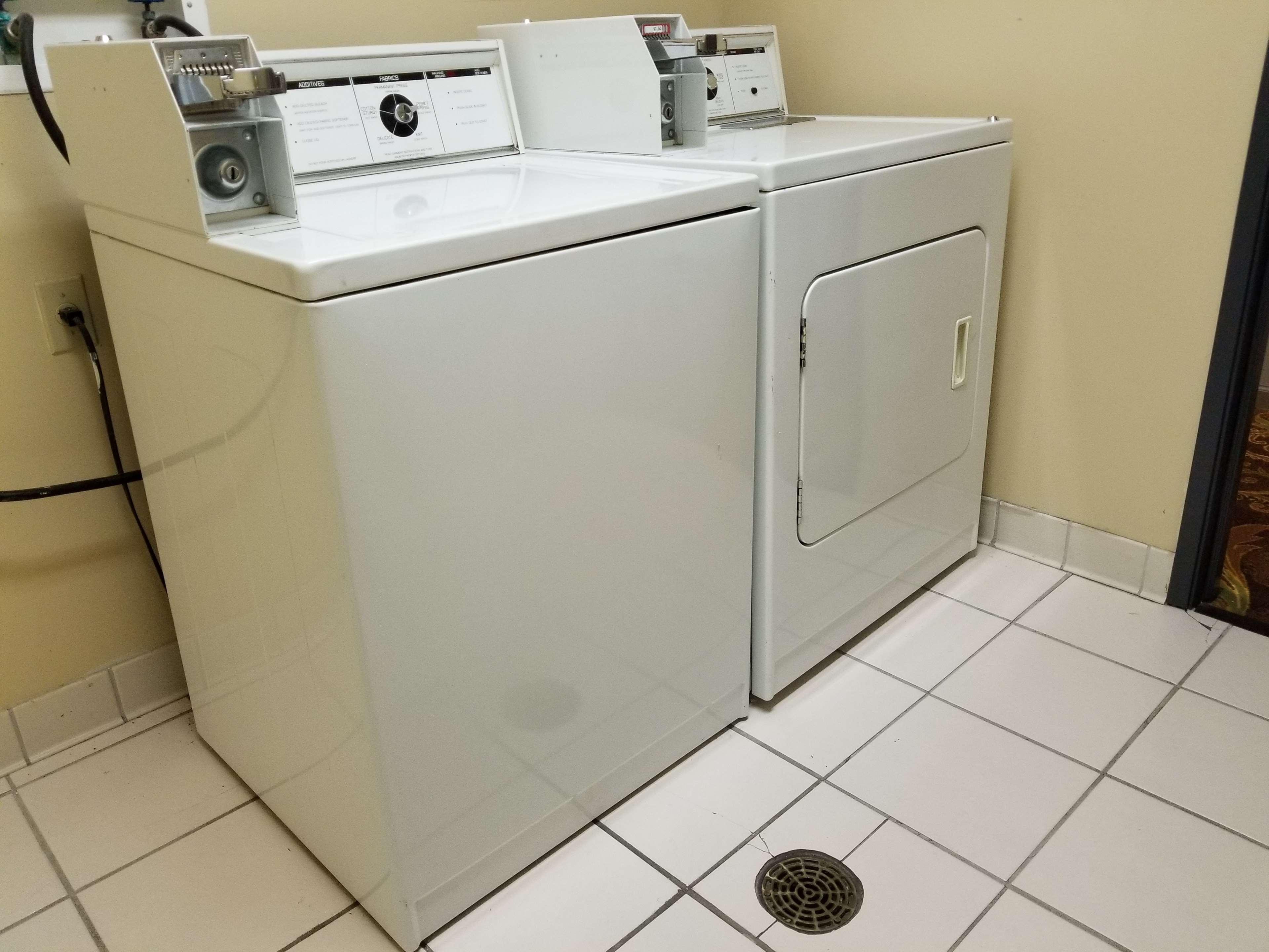 Americinn By Wyndham, Galesburg, Il Ngoại thất bức ảnh
