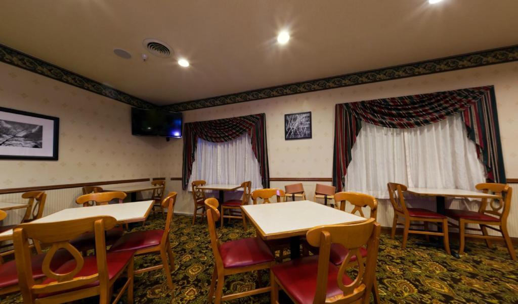 Americinn By Wyndham, Galesburg, Il Ngoại thất bức ảnh
